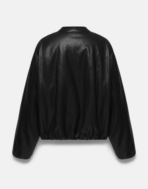 Pull&Bear bomber-jakke i læderlook med brandmands-hægter i sort, 7 af 7