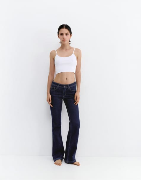 Pull&Bear – Bootcut-Jeans in Marineblau mit niedrigem Bund - view 1