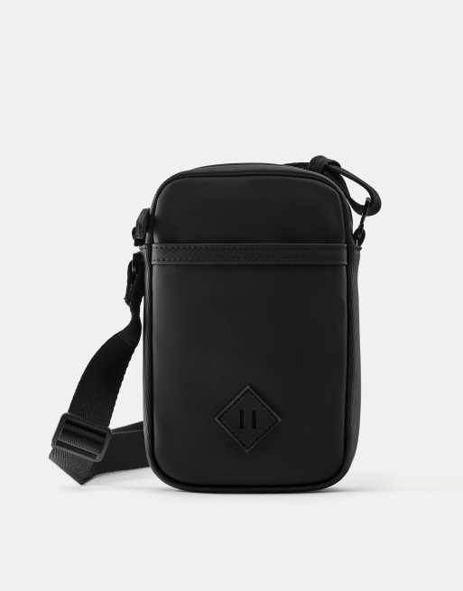 Pull&Bear - Borsa a tracolla gommata nera, 2 di 5