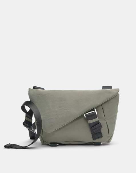 Pull&Bear - Borsa a tracolla in nylon grigia con patta - view 1