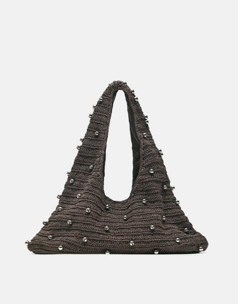 Pull&Bear - Borsa da spalla all'uncinetto marrone con decorazioni - view 1