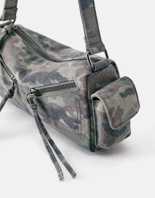 Pull&Bear borsa da spalla stampata multitasche color khaki, 3 di 5