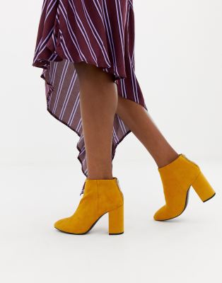 botte jaune moutarde