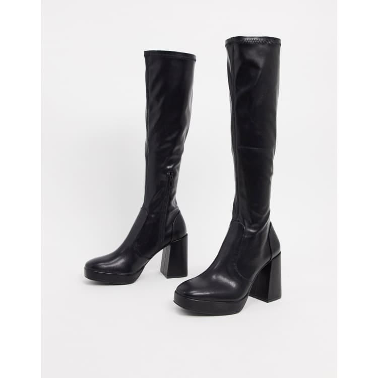 Pull Bear Bottes hauteur genoux talon plateforme Noir ASOS