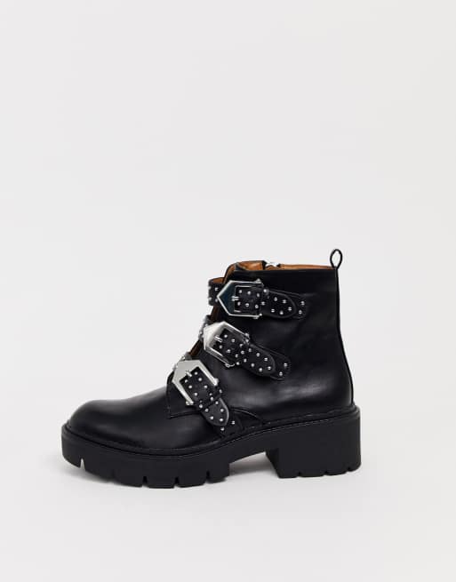 Pull Bear Bottines semelle chunky avec clous et boucles multiples Noir