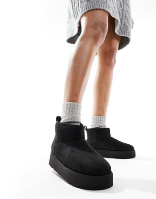 Pull&Bear platform cosy boot in black - ASOS Price Checker