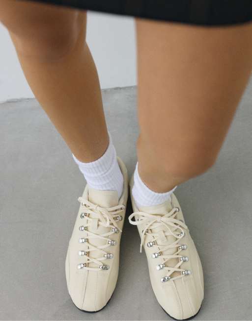 Pull&Bear bowling sneakers in ecru, 7 van 7