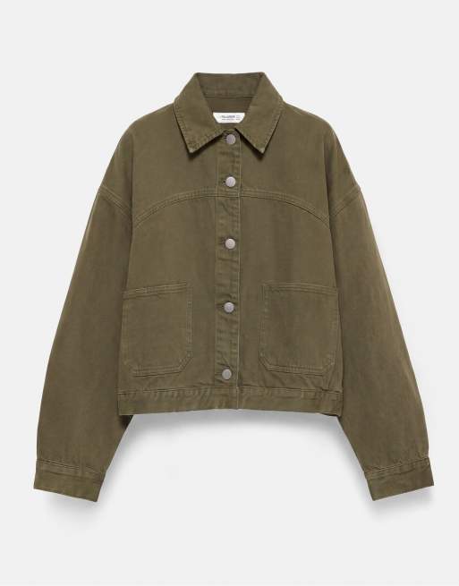 Pull&Bear Boxy Denim-Hemdjacke in Khaki, 7 von 7
