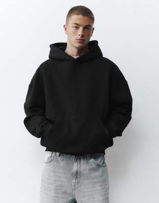Pull And Bear