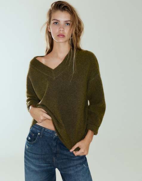 Pull&Bear Boxy striktrøje med v-hals i jagtgrøn - view 1