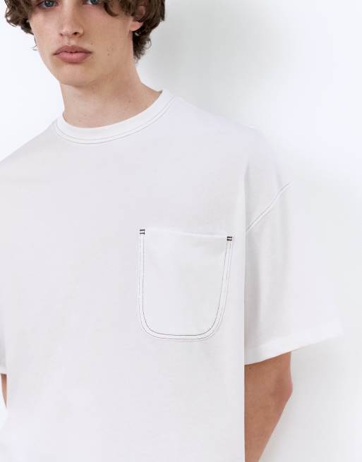 Pull&Bear Boxy t-shirt with pocket in off white, 3 of 4