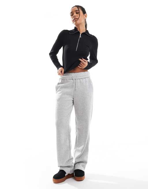 Pull&Bear - Boyfriend joggingbroek met omgeslagen taille en wijde pijpen in grijs