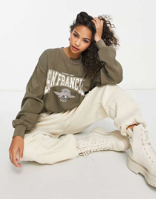 Pull&Bear – Brązowa bluza z napisem „San Diego”