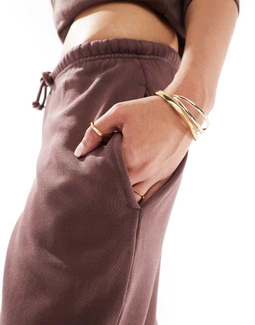 Pull&Bear – Brązowe joggersy z szerokimi nogawkami, część zestawu, 2 z 5