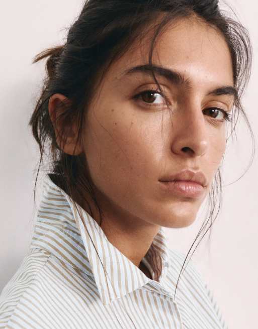 Pull&Bear broderet stribet skjorte i pastelblå, 3 af 7