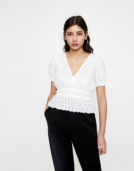 Pull&Bear broderie top in white