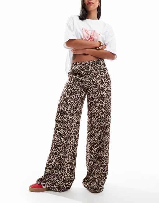 Pull&Bear - Broek met wijde pijpen in bruine luipaardprint