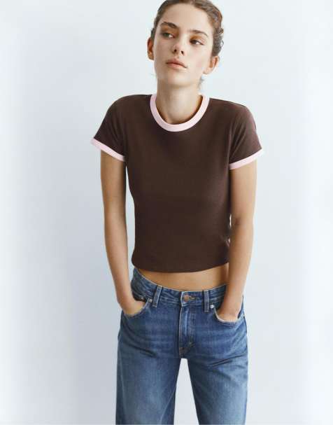 Pull&Bear - Brun ribstrikket T-shirt med korte ærmer - view 1