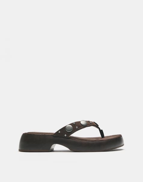 Pull&Bear – Bruna sandaler med tårem och nitar - view 1
