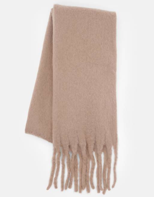 Pull&Bear – Brungrå halsduk i mohairstil, 3 av 3