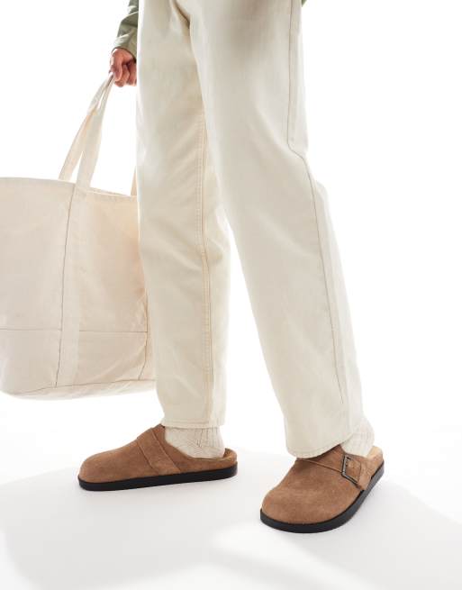 Pull&Bear brushed clogs in beige 