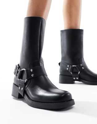 Pull & Bear Buckle Detail Calf Length Boot In Black