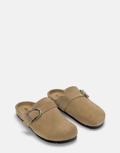Pull&Bear buckled leather clogs in brown - view 1