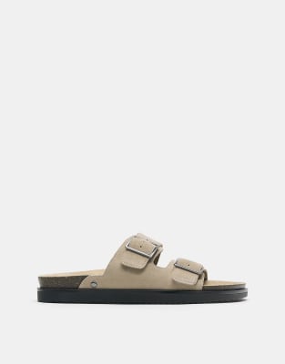 Pull&Bear Buckled leather flat sandals in ecru