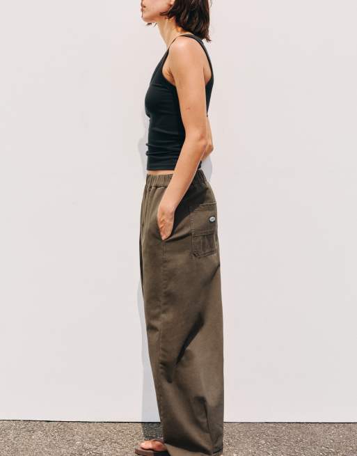 Pull&Bear bukser med elastisk talje og barrel-ben i brun, 5 af 7