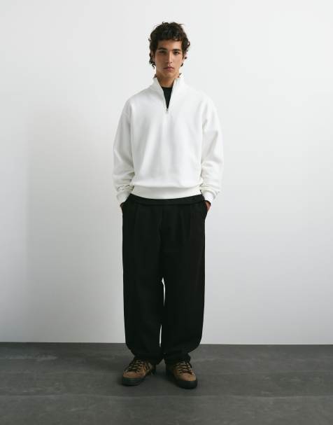 Pull&Bear bukser med læg i sort - view 1