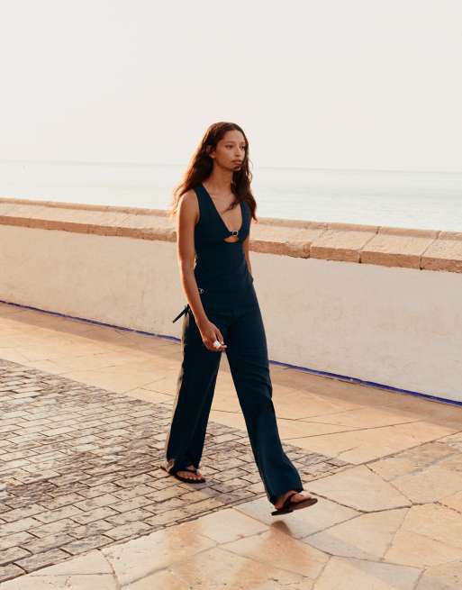 Pull&Bear bukser med spænde-detalje i navy, 3 af 7