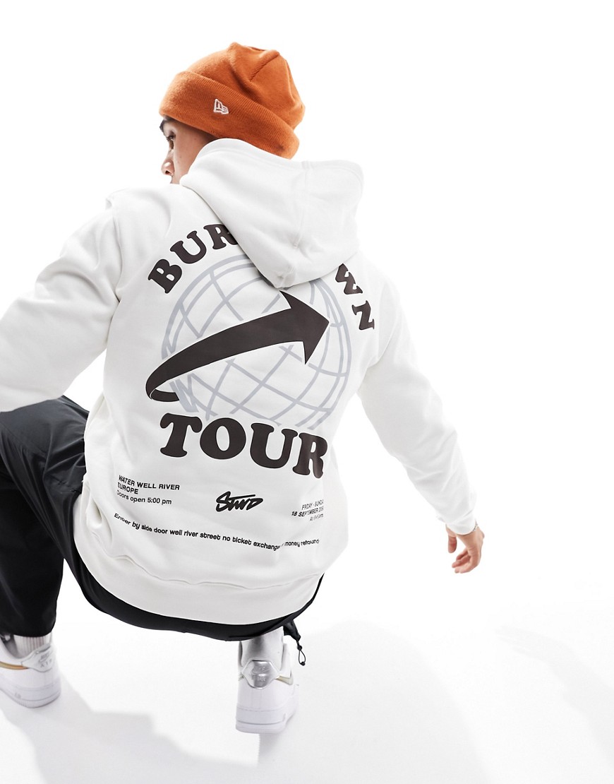Pull & Bear burn out tour in white