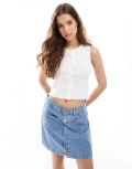 [Pull & Bear] Pull & Bear button through singlet top in white XS WHITE