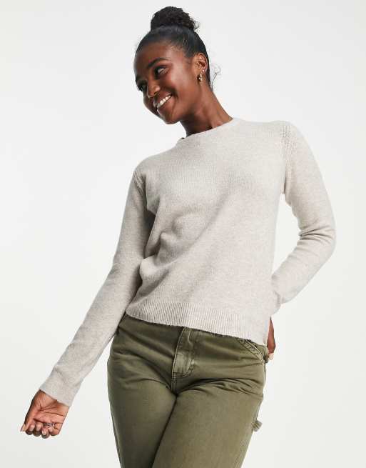 Pull&Bear – Camelowy sweter z długim rękawem i okrągłym dekoltem