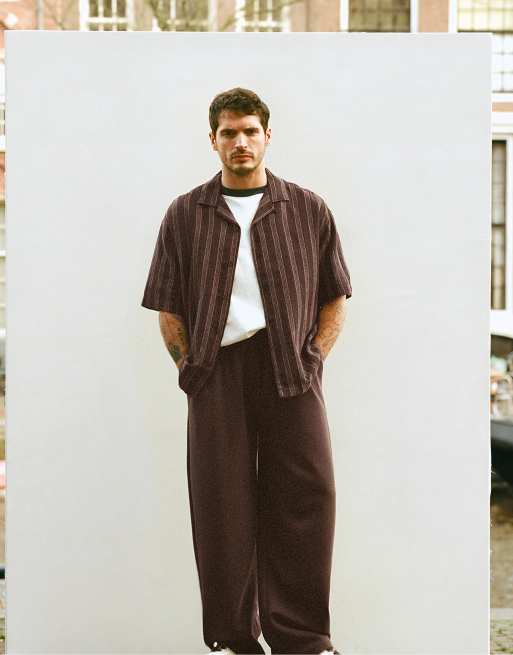 Pull&Bear - Camicia a maniche corte color cioccolato a righe