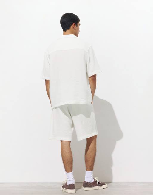 Pull&Bear - Camicia a maniche corte in crêpe bianca, 4 di 4