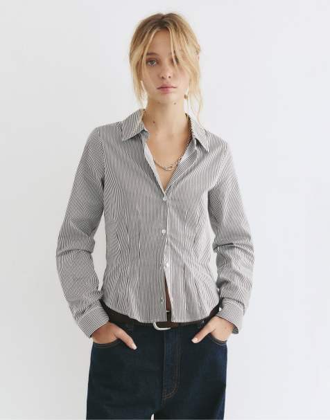 Pull&Bear - Camicia aderente marrone con pieghe - view 1
