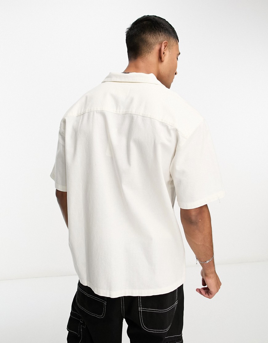 Camicia bianca in lino con colletto a rever-Bianco - Pull&Bear Camicia donna  - immagine1