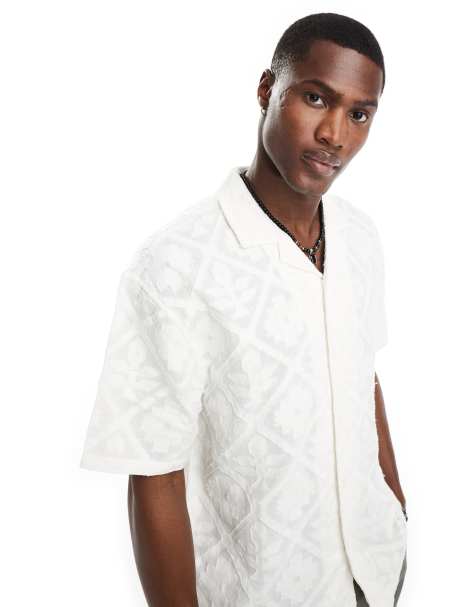 Pull&Bear - Camicia bianca testurizzata a fiori con rever - view 1
