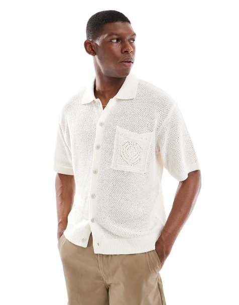 Pull&Bear - Camicia in maglia sottile écru con ricamo sulla tasca - view 1