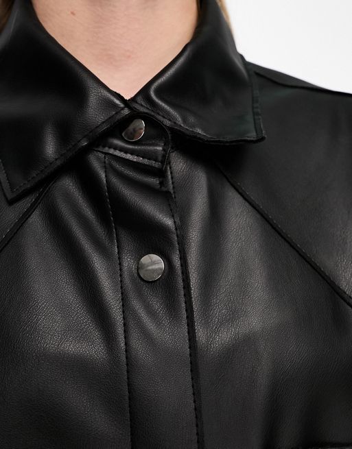 Pull&Bear - Camicia in pelle sintetica nera
