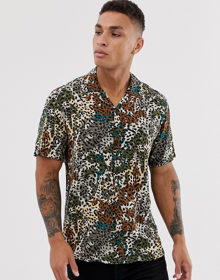 Pull&Bear - Camicia marrone con stampa mimetica e leopardata