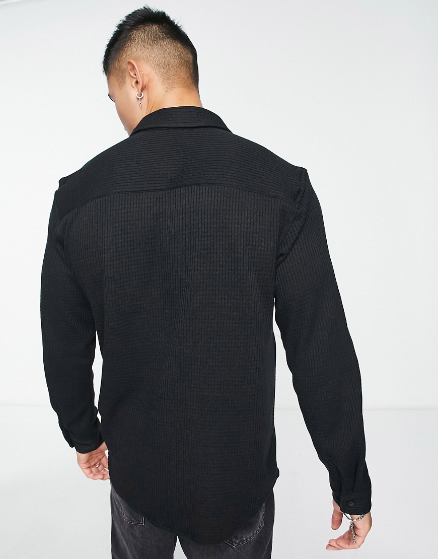 Camicia testurizzata nera in seersucker-Nero - Pull&Bear Camicia donna  - immagine2
