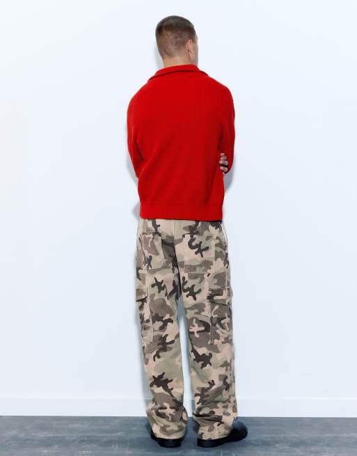 Pull&Bear Camo print cargo trousers in khaki, 2 of 7