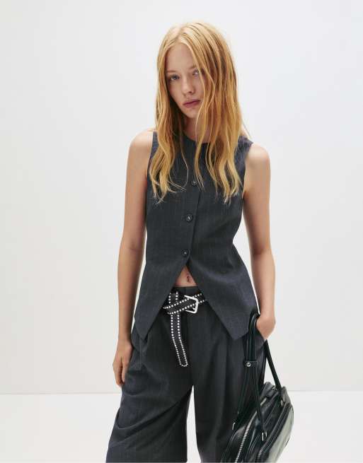 Pull&Bear - Canotta grigia taglio lungo con motivo gessato