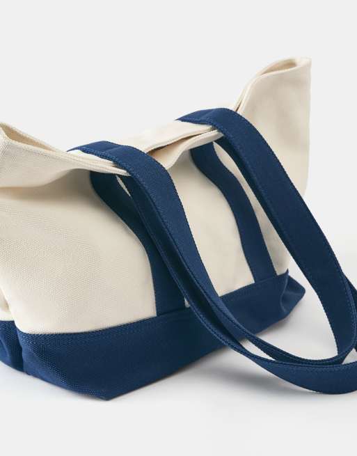 Pull&Bear Canvas tote bag in blue, 3 of 4