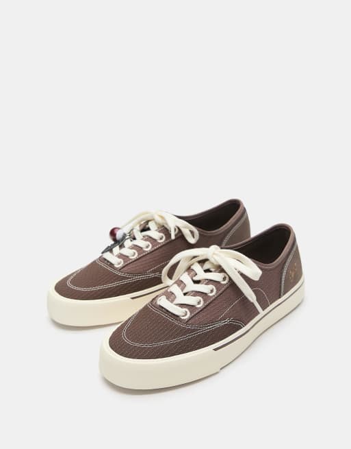 Pull&Bear Canvas trainer in brown, 2 of 4