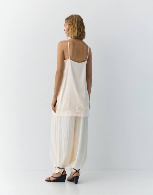 Pull&Bear - Caraco bordé de dentelle - Beige, 2 de 4