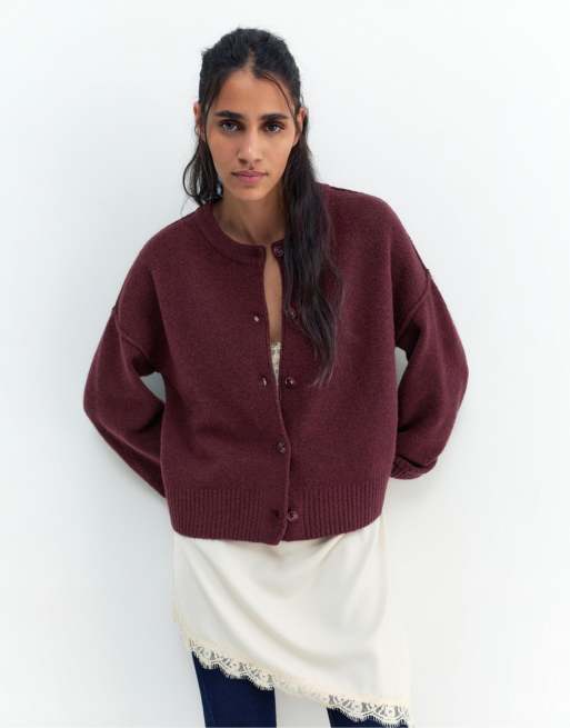 Pull&Bear - Cardigan color bordeaux con maniche raglan e bottoni
