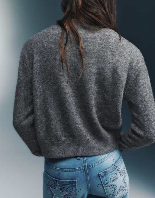 Pull&Bear cardigan con bottoni e collo a lupetto in grigio mélange, 2 di 7